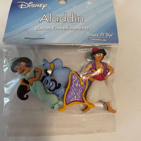 Aladdin Disney Button Embellishments - Picture 4 of 5